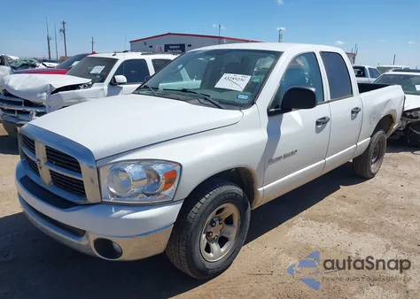 2007 Dodge Ram 1500 Slt z USA, uszkodzony, nr VIN 1D7HA18P07J601734